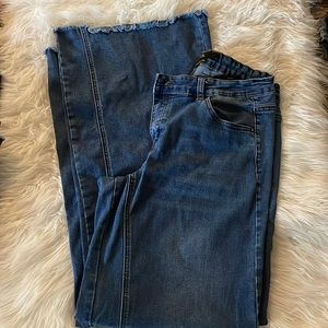 L & B mid rise wide leg jeans 14